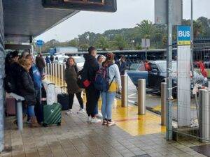 bus stop Santander Airport also s4 desde el aeropuerto de santander al centro lotniska do centrum